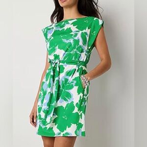 Elegant Green and Blue Floral Mini Dress